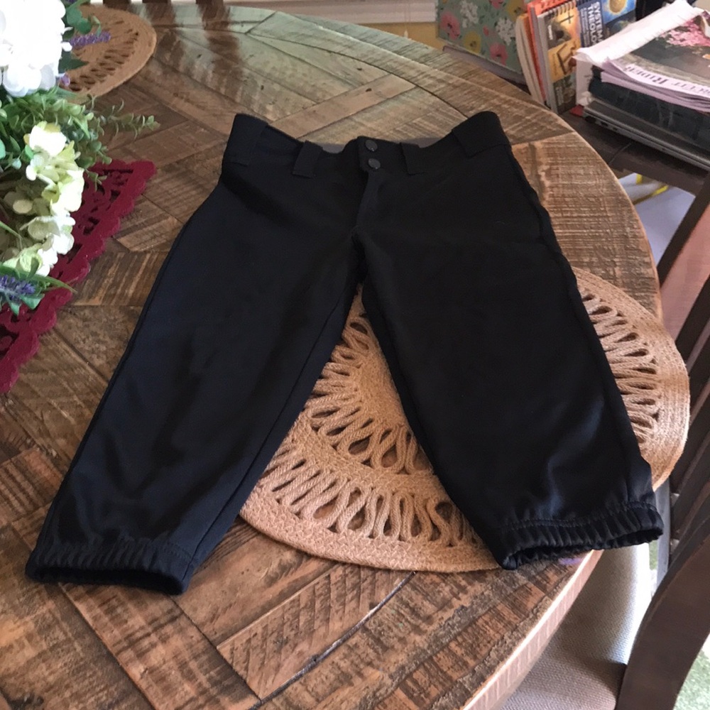 Girls Mizuno black softball pants sz YM